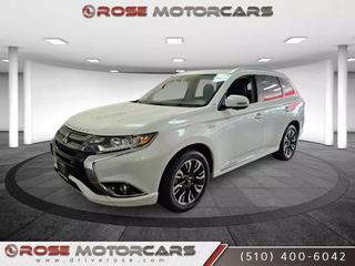 Image of 2018 MITSUBISHI OUTLANDER PHEV