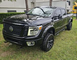 Image of 2017 NISSAN TITAN XD CREW CAB