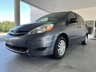 Image of 2008 TOYOTA SIENNA