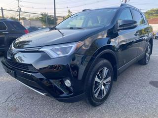 Image of 2017 TOYOTA RAV4