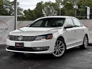 Image of 2015 VOLKSWAGEN PASSAT