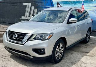 Used Car NISSAN PATHFINDER to buy in Miami, Florida. Price: $14,500