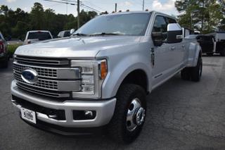 Image of 2019 FORD F350 SUPER DUTY CREW CAB PLATINUM PICKUP 4D 8 FT