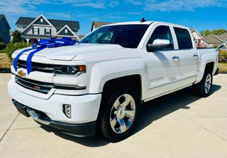 Image of 2018 CHEVROLET SILVERADO 1500 CREW CAB Z71 LTZ PICKUP 4D 5 3/4 FT