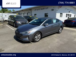 Image of 2019 HYUNDAI ELANTRA