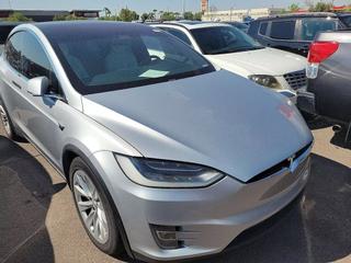 Image of 2017 TESLA MODEL X