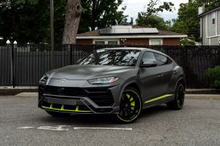 Image of 2021 LAMBORGHINI URUS