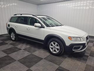 Image of 2013 VOLVO XC70