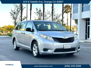 Image of 2014 TOYOTA SIENNA