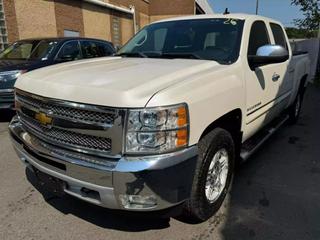 Image of 2012 CHEVROLET SILVERADO 1500 CREW CAB