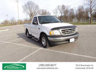 2003 FORD F150 REGULAR CAB PICKUP WHITE MANUAL - Greencastle Auto LLC, Greencastle, IN, 39.63570, -86.85279