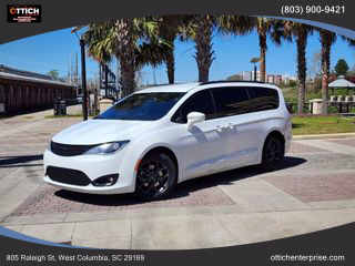 Image of 2019 CHRYSLER PACIFICA