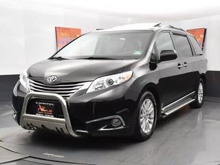 Image of 2016 TOYOTA SIENNA PASSENGER VAN XLE 3.5L V6