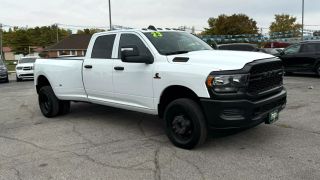 2023 RAM 3500 TRADESMAN