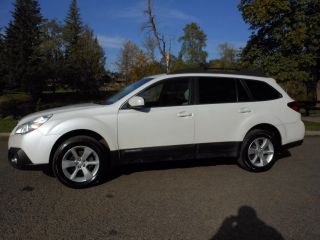 Image of 2013 SUBARU OUTBACK