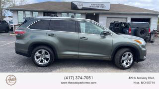 Image of 2016 TOYOTA HIGHLANDER