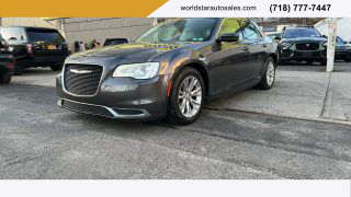 Image of 2017 CHRYSLER 300