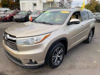 2016 TOYOTA HIGHLANDER XLE