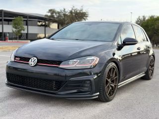 2018 VOLKSWAGEN GOLF GTI SE