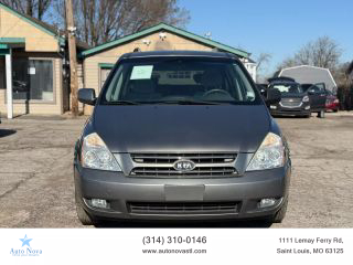 2010 KIA SEDONA VAN SILVER AUTOMATIC - Auto Nova LLC in Saint Louis, MO 38.533966984077004, -90.28708364785517