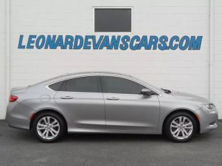 2016 CHRYSLER 200 LIMITED