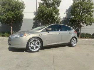 Image of 2015 FORD FOCUS