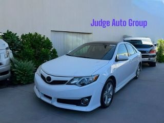2014 TOYOTA CAMRY SE