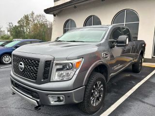 Image of 2018 NISSAN TITAN XD CREW CAB