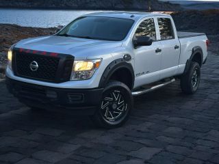 2019 NISSAN TITAN XD S