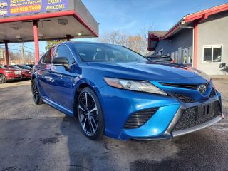Image of 2019 TOYOTA CAMRY