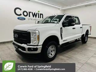 2024 FORD F350 SUPER DUTY CREW CAB XLT PICKUP 4D 8 FT