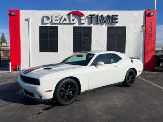 2017 DODGE CHALLENGER SXT