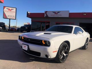 2018 DODGE CHALLENGER SXT PLUS