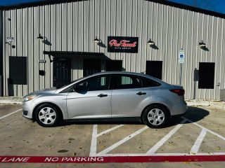 2016 FORD FOCUS S