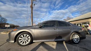 Image of 2018 TOYOTA CAMRY