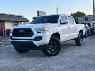 2018 TOYOTA TACOMA SR