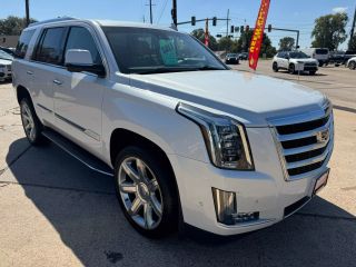 2018 CADILLAC ESCALADE LUXURY