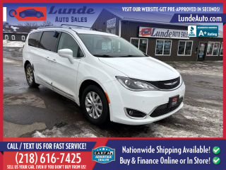 Image of 2018 CHRYSLER PACIFICA