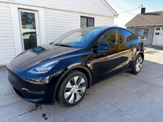 Image of 2023 TESLA MODEL Y