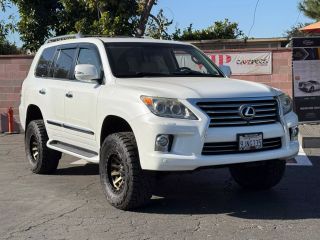 2013 LEXUS LX 570