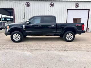2017 FORD F250 PLATINUM