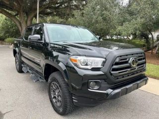 2018 TOYOTA TACOMA SR5