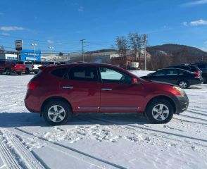 2013 NISSAN ROGUE S