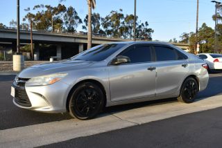 2016 TOYOTA CAMRY SE