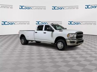 2024 RAM RAM 3500 PICKUP TRADESMAN