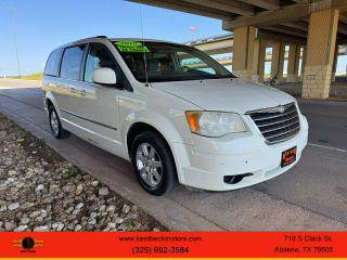 Image of 2010 CHRYSLER TOWN & COUNTRY