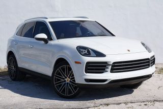 2019 PORSCHE CAYENNE BASE