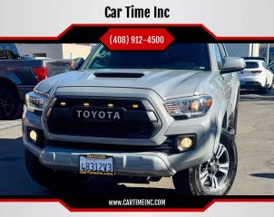 2019 TOYOTA TACOMA SR5