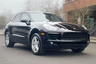Image of 2016 PORSCHE MACAN