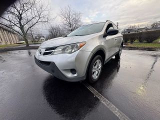 2013 TOYOTA RAV4 LE